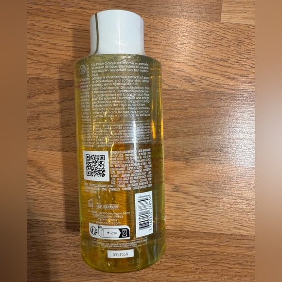 Clarins Hydrating Toner Lotion - Picture 5 of 6